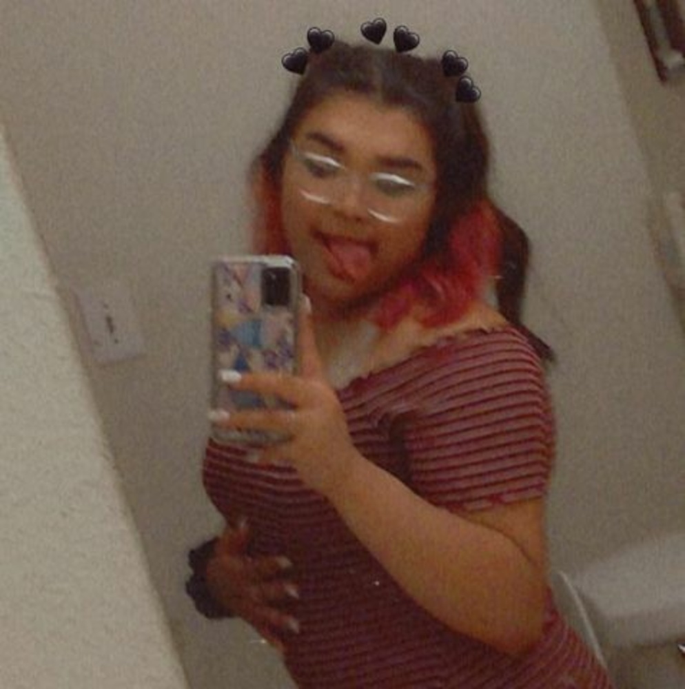 Meet your Posher, Emma